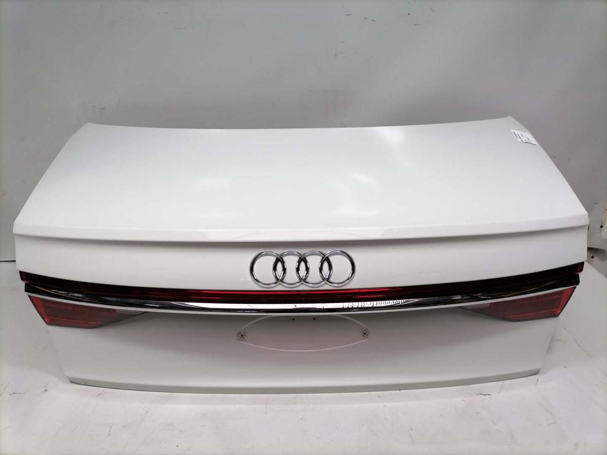 Audi A8 D5 F8 original Heckklappe Wei&szlig; Bj.2018